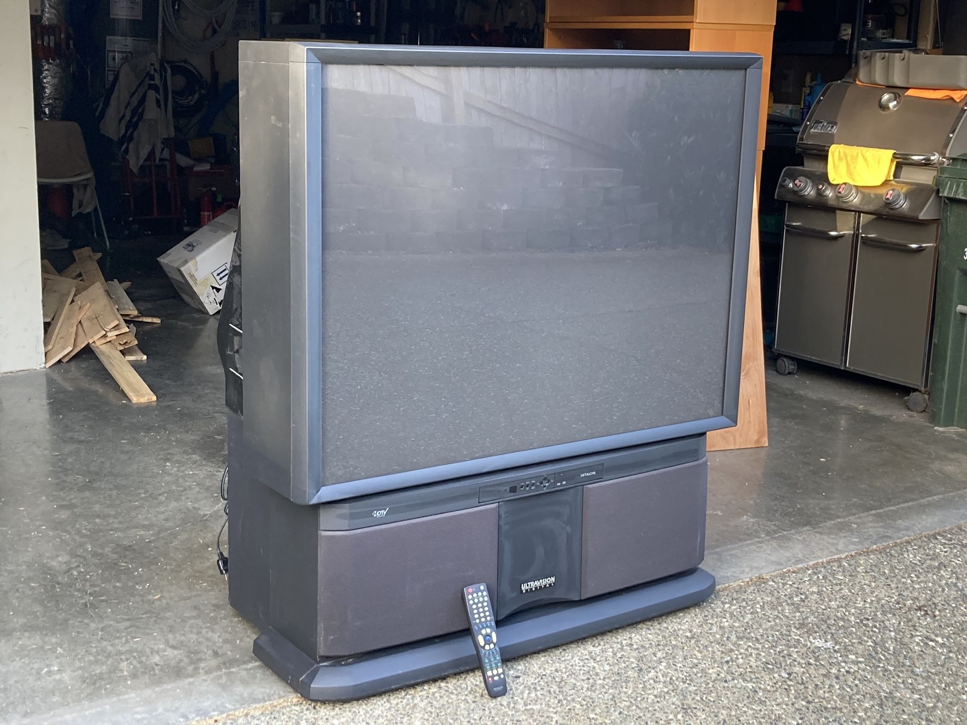 Hitachi 53” TV with Working Remote