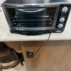 OSTER TOASTER OVEN