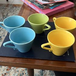 Mid-century  Deco Harlequin Homer Laughlin Fiesta Coffee Cup.