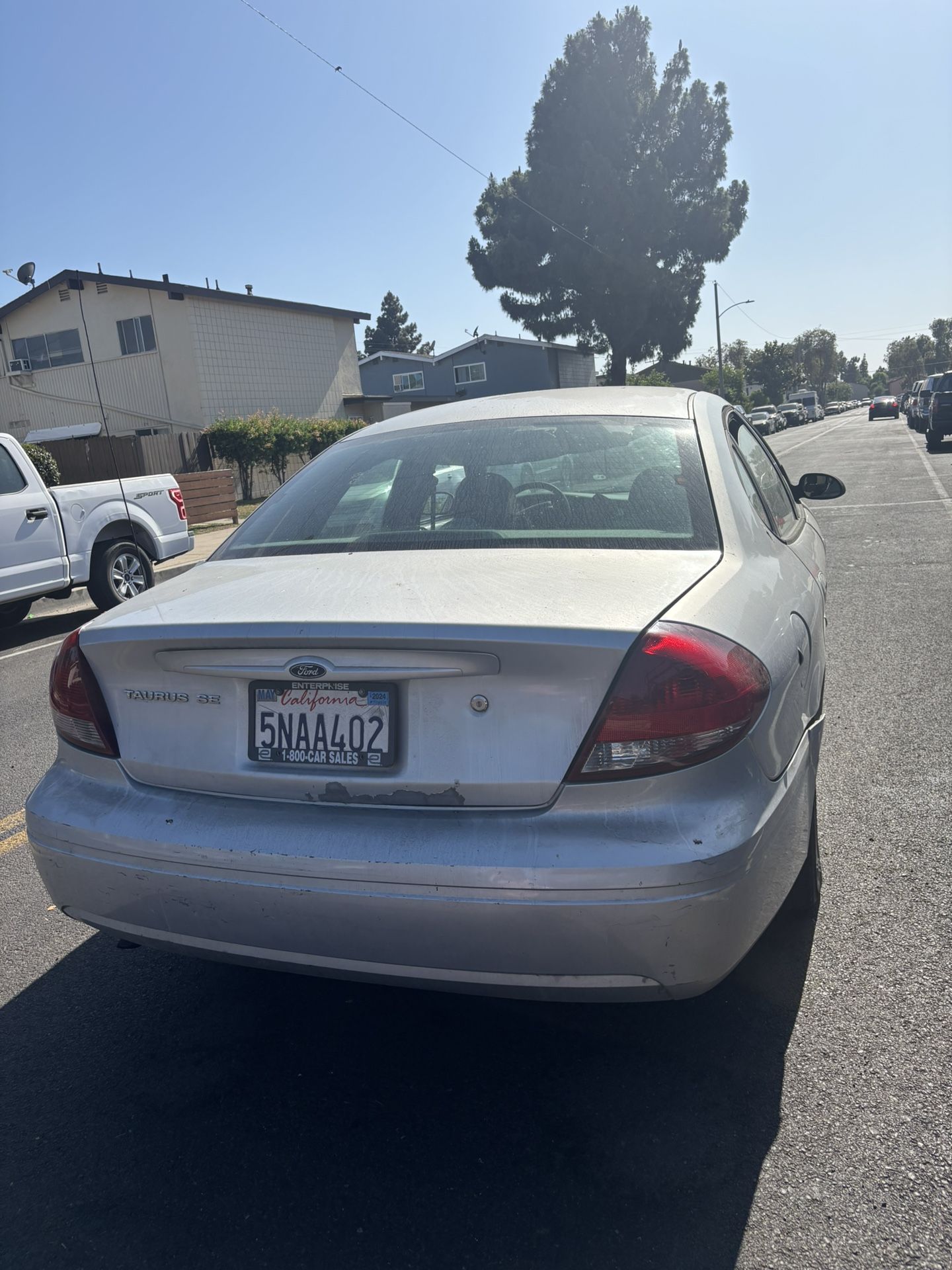 2005 Ford Taurus