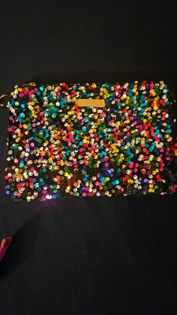 Rainbow clutch