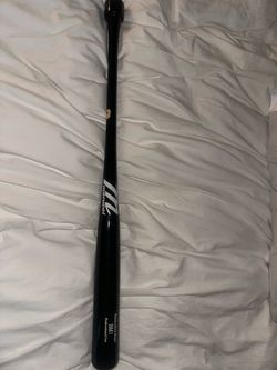 Marucci wood bat