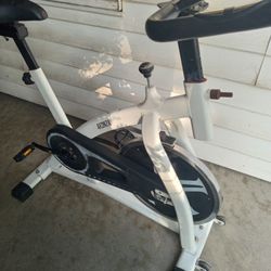 FREESTYLE Exercise Bike 
