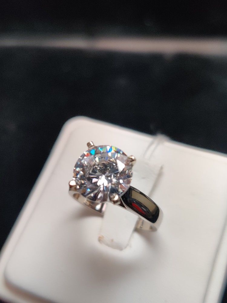 1.0 Ct  D  Color Diamond 💎 Engagement Rings  💓