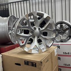 Silver snowflake wheels 22’