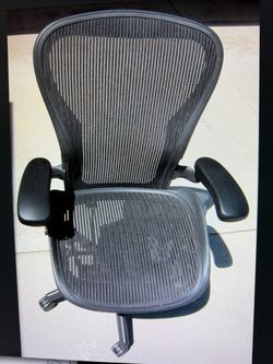 Herman Miller Aeron Chair Size C