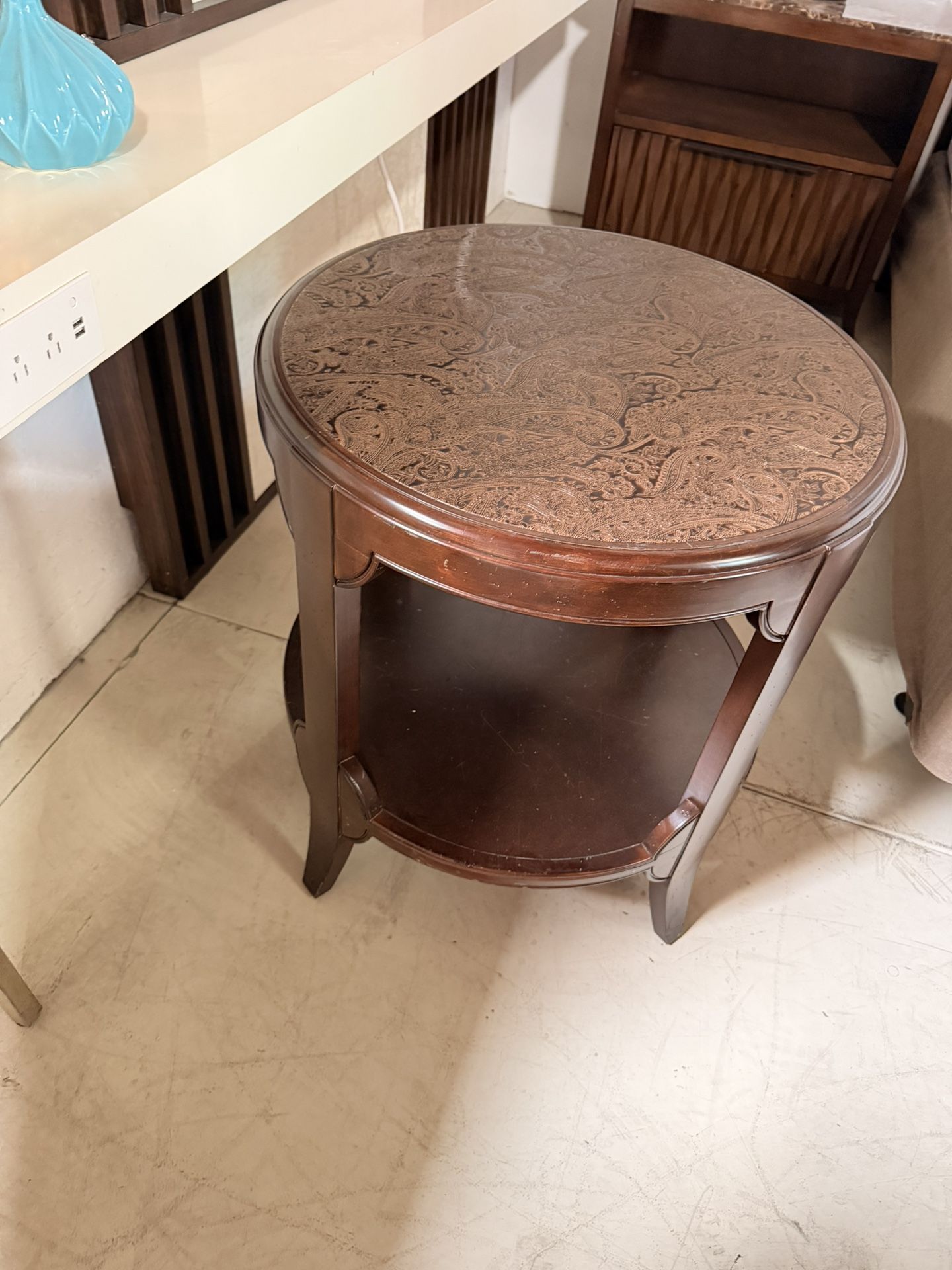 Round Side Table
