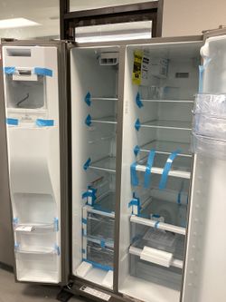 In-Door-Ice® Storage Stainless steel Refrigerator By Whirlpool