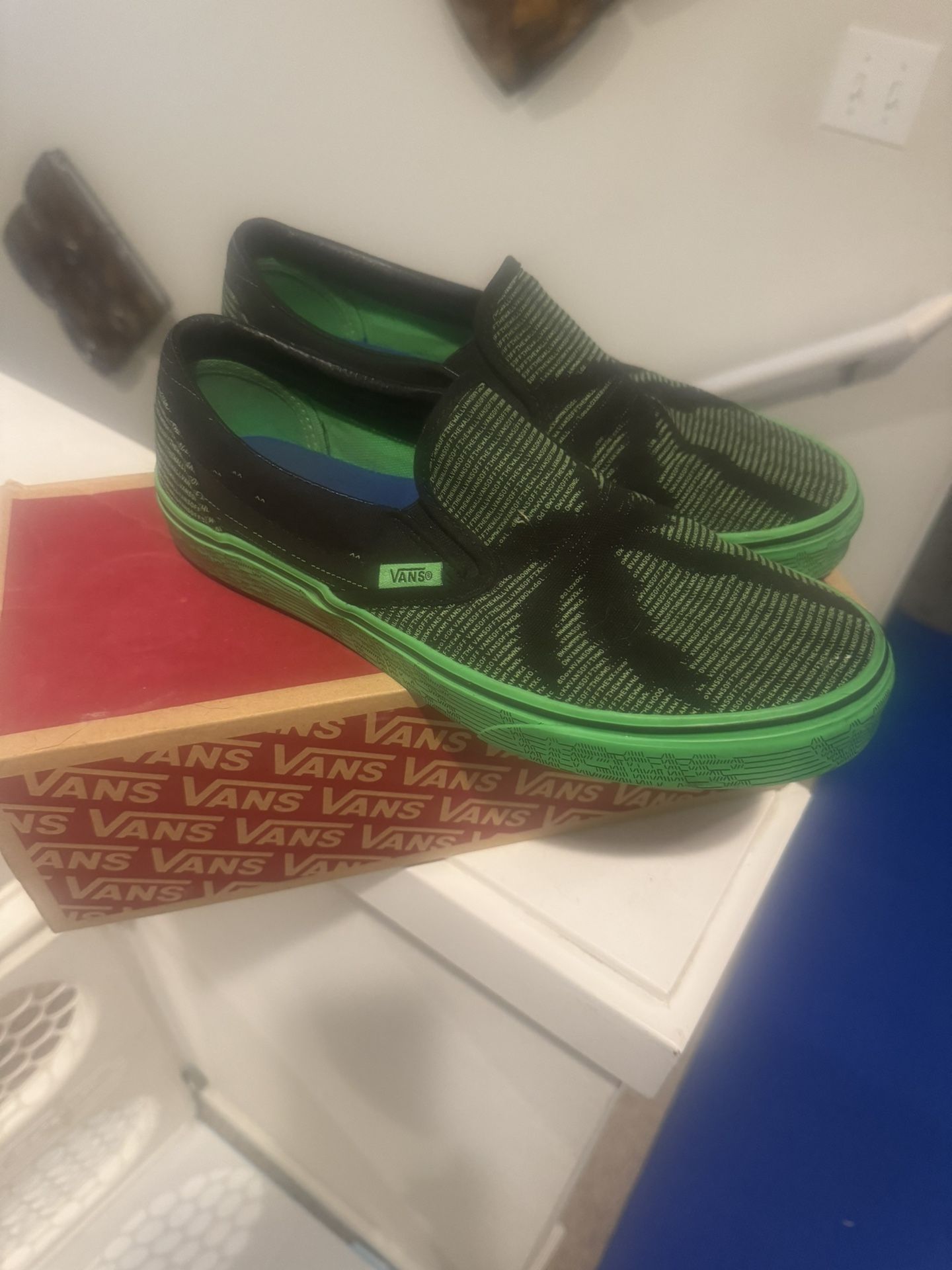 Vans 9.5m