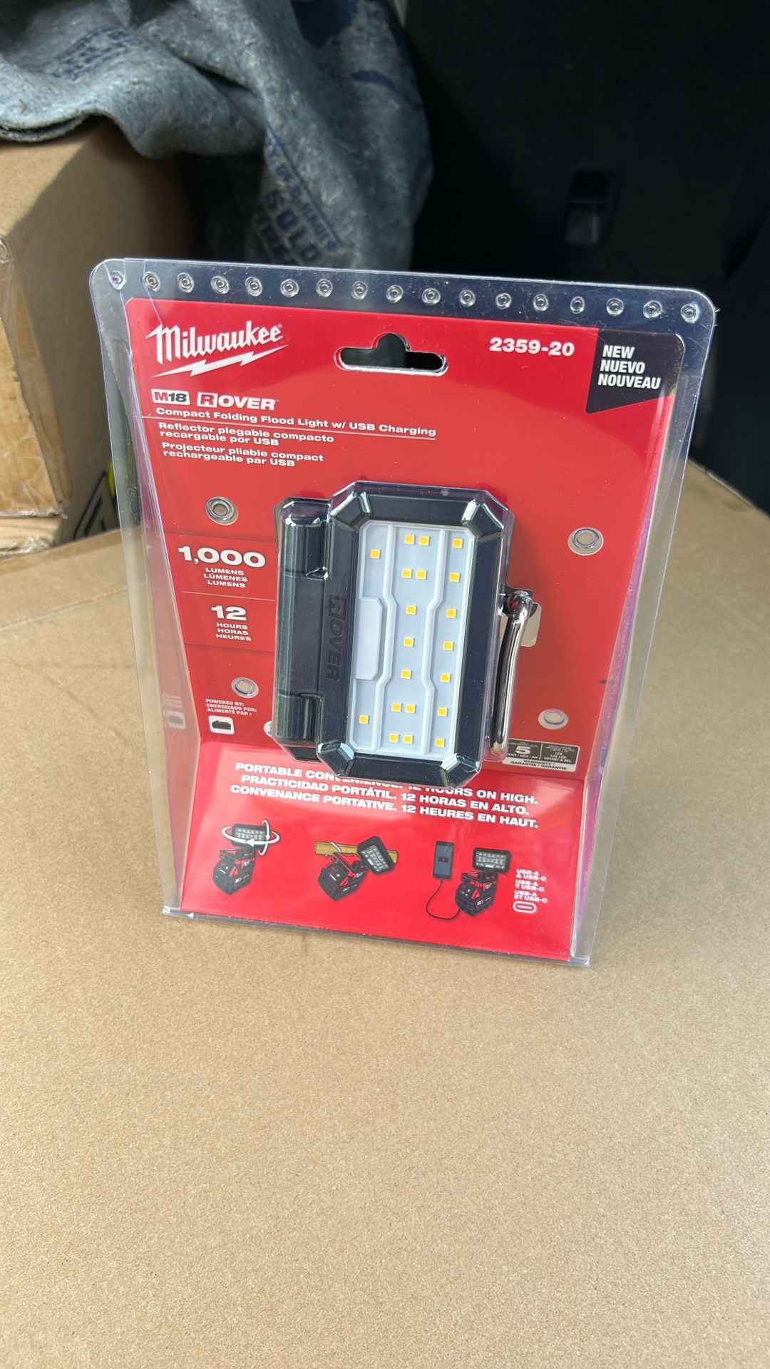 Milwaukee M18 ROVER Compact Folding Floodlight W/USB Charging