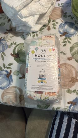 Honest size 4 diapers