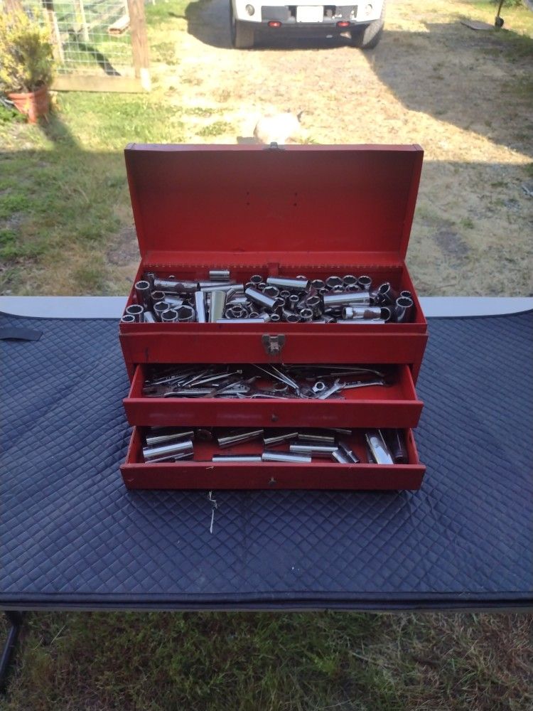 Craftsman Sockets & Wrenches (USA)