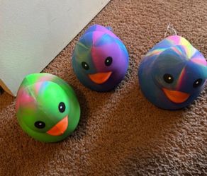 SQUISHY DUCK