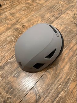 Black Diamond Climbing Helmet (Brand New)