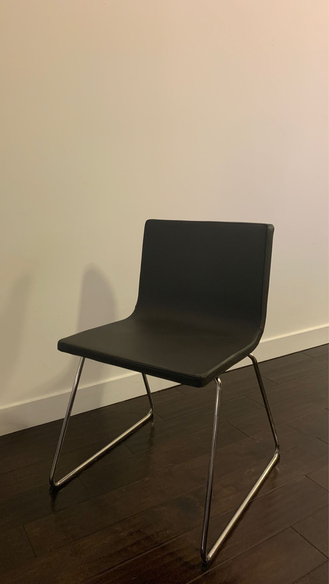 Dining Chairs - Very good condition
