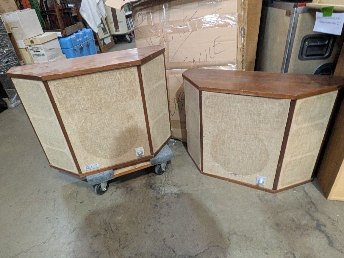 Acoustic Research AR LST speakers