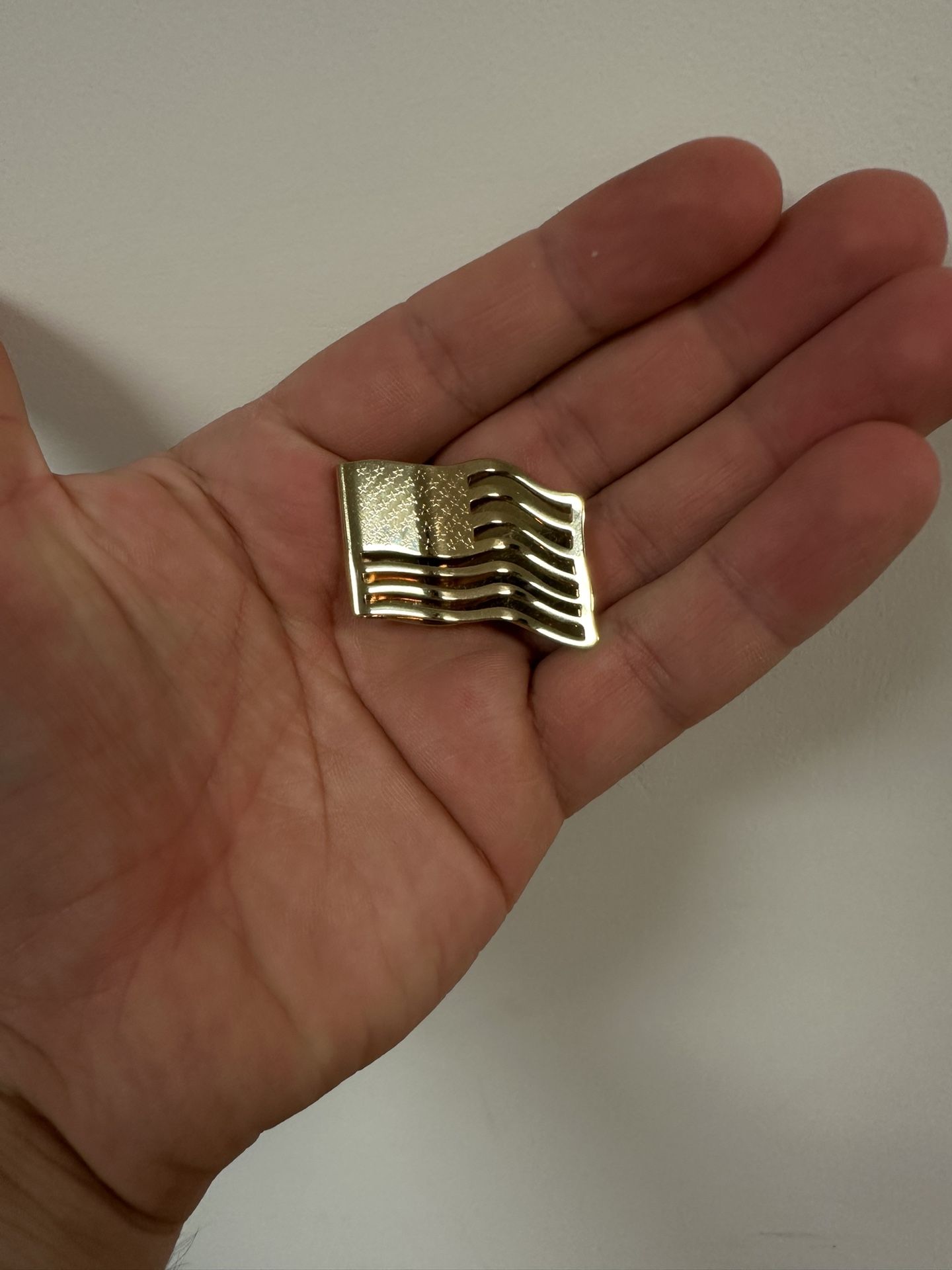 Gold American Flag Money Clip