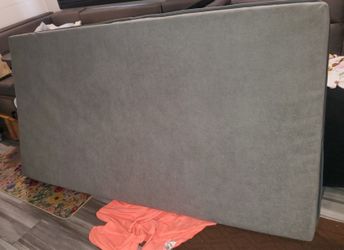 Sale 2 Small Matress In Great Conditions