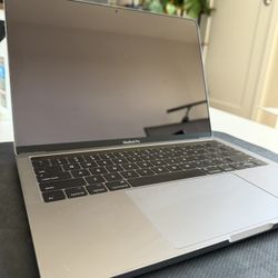 MacBook Pro 13” (A2159) – NOT TURNING ON / For Parts or Repair