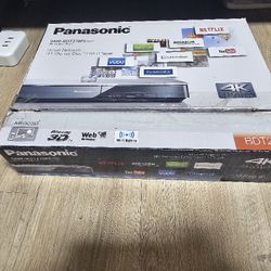 2 Blu-ray 3D player (samsung & Panasonic)