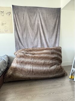 BRAND NEW LOVESAC COUCH