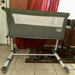 Ronbei BaBy👶Bassinet Bed Side Sleeper💤