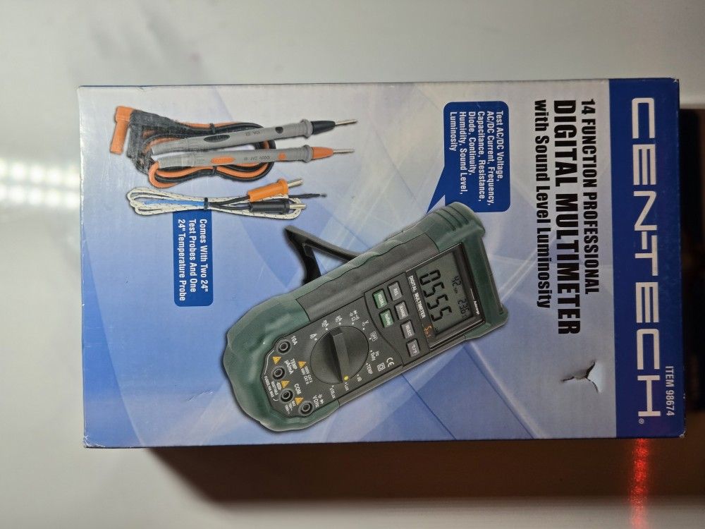 CEN-TECH DIGITAL MULTIMETER