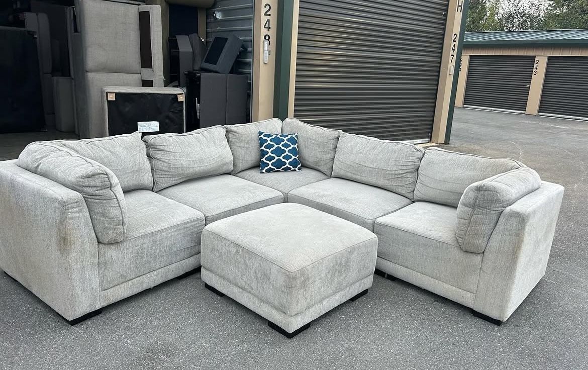 Sectional Couch