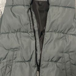 Child/youth Old Navy Vest Jacket (Size XL 14-16)