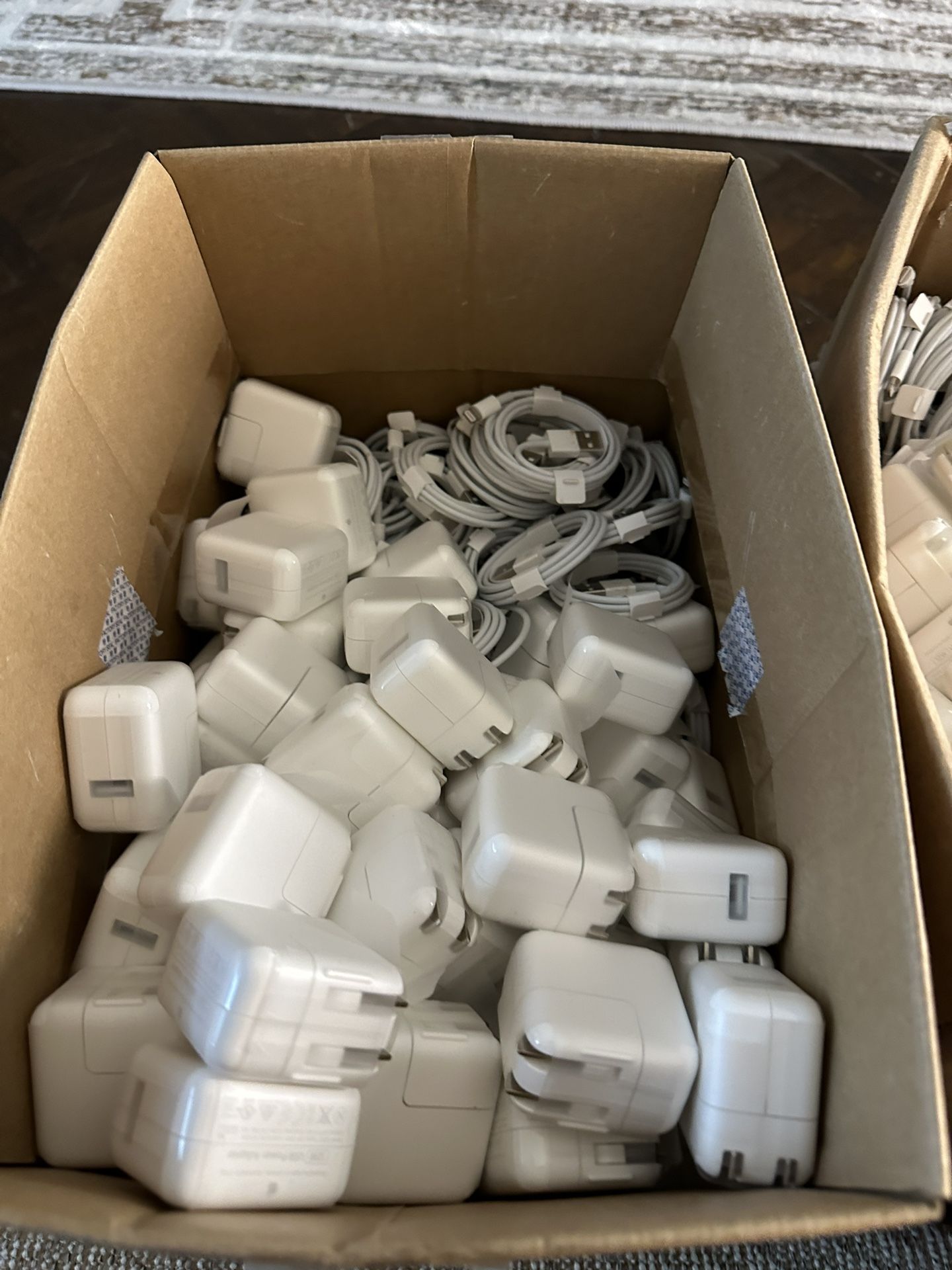 READ DESCRIPTION: Original iPhone Charging Cable And Adapter