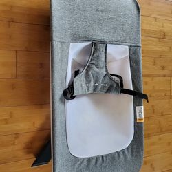 Baby bouncer