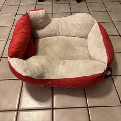 Christmas Dog Bed