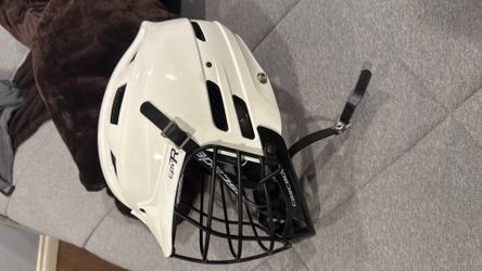 Cascade CPX-R Lacrosse Helmet – Adult Size – White & Black