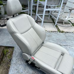 Q50  INFINTY LEFT DRIVER SIDE SEAT