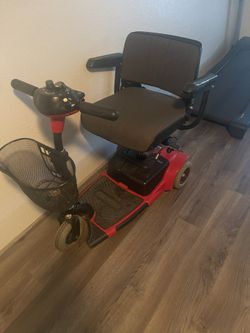 Electric Wheelchair