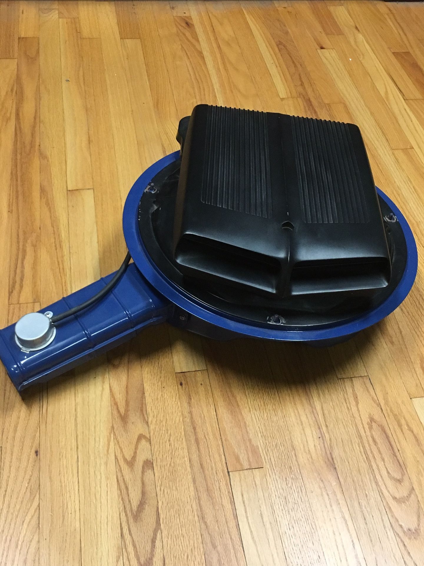 1970 / 1970 Ford Torino factory Shaker hood scoop / air cleaner