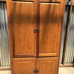 Medium Brown Entertainment Media Center Or Armoire Adjustable Shelves 