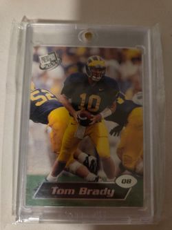 TOM BRADY CASED MICHIGAN FOOTBALL CARD