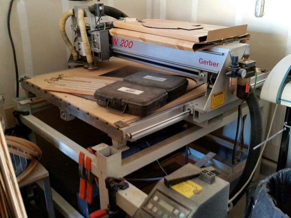 Gerber Dimension 200 CNC Router