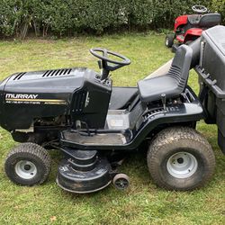 Murray Lawn Tractor 46”-19.5 HP