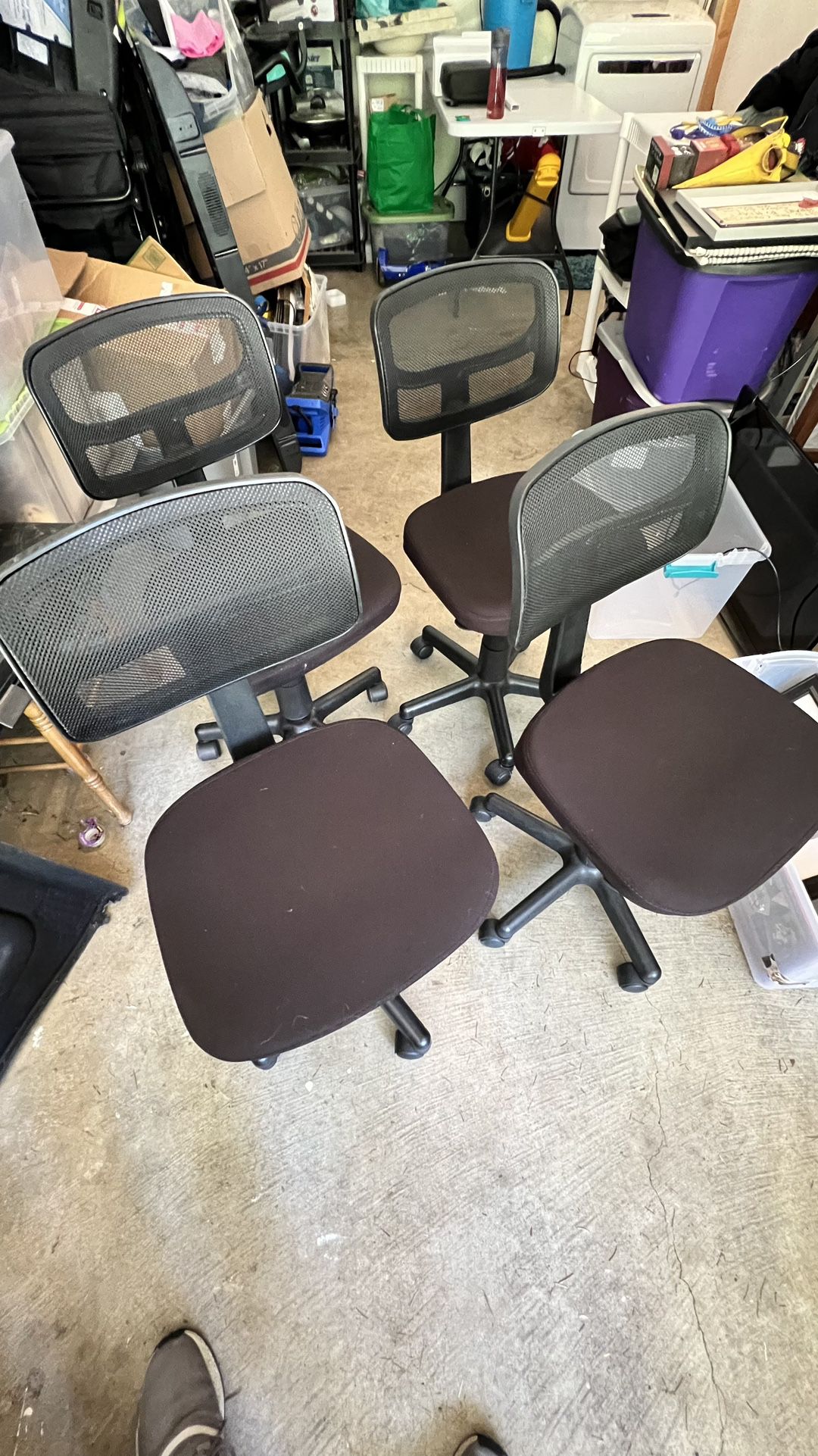 4 Office/Desk Chairs 