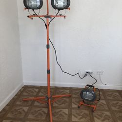 Work lights.   (NEW)