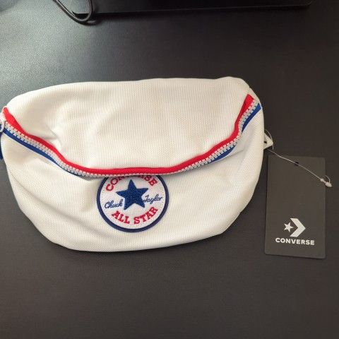 Converse Crossbody Bag Fanny Pack Red/White/Blue Rare.