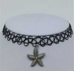 Starfish choker necklace