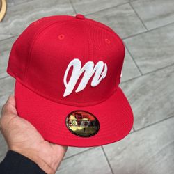 Diablos Rojos De México 🇲🇽 New Era Fitted Hat