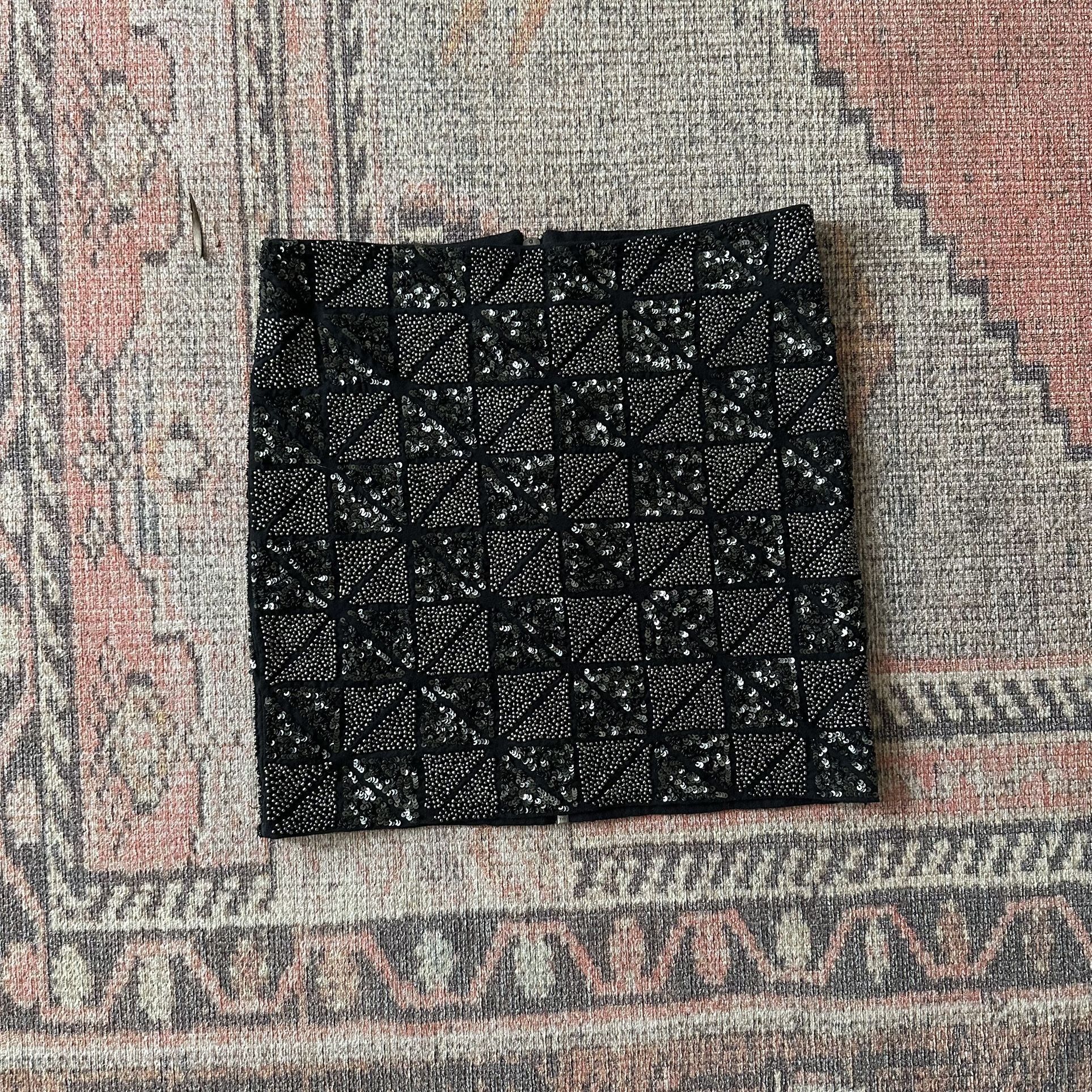 Bebe Addiction Black & Silver Sequined & Beaded Geometric-Patterned Mini Skirt