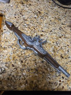 1760 English Flintlock Pistol Replica
