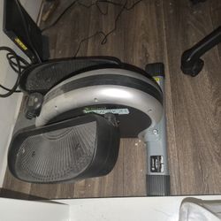 Under desk elliptical