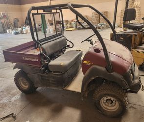 Kawasaki Mule 600 Side By Side ATV.
