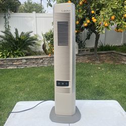 Like New 42” Lasko High Powered Tower Fan